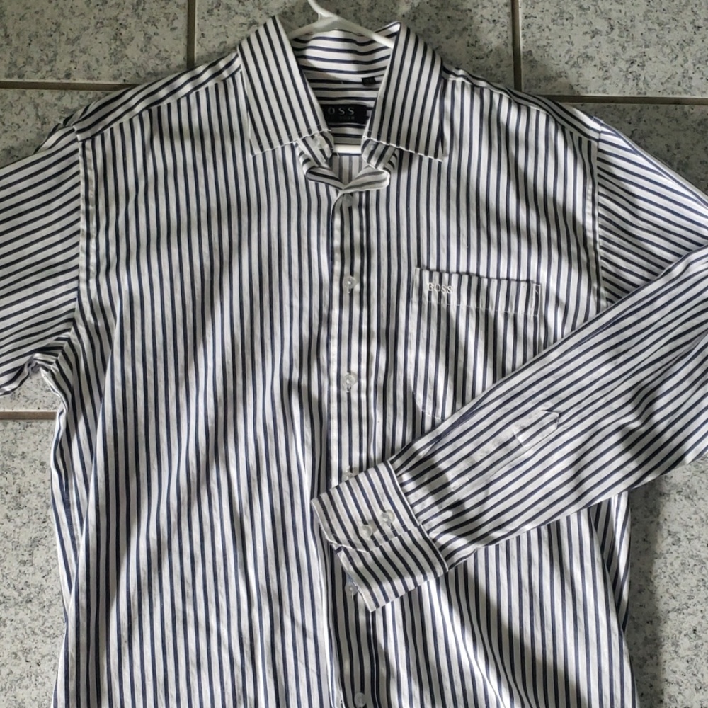 BOSS Hugo Boss Mens Button Down Dress Shirt 17